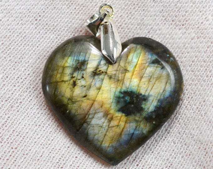 Labradorite 48 carats - pendentif cabochon pierre naturelle - Madagascar / FV76