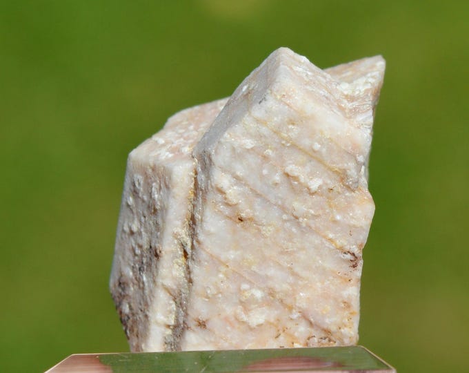 Orthoclase 17 grams - Four-la-Brouque ravine, Saint-Babel, Issoire, Puy-de-Dôme, Auvergne-Rhône-Alpes, France