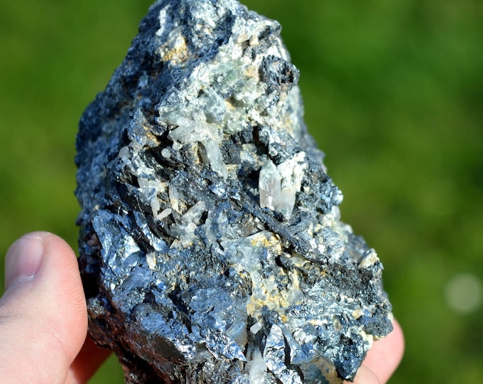 Hematite & Quartz prase 666 grams - Valle Giove stope, Rio Mine, Rio Marina, Rio, Livorno Province, Tuscany, Italy