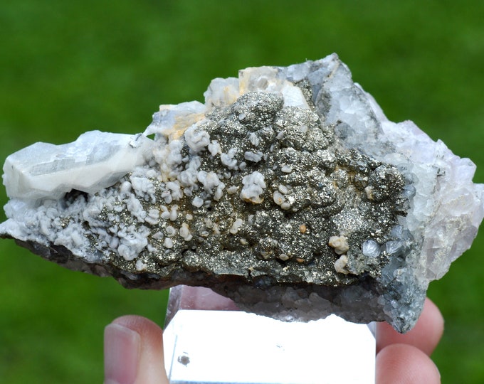 Fluorite calcite pyrite 192 grams - El Hammam Mine, Ait Mimoune Caïdat, Khémisset Circle, Rabat-Salé-Kénitra Region, Morocco