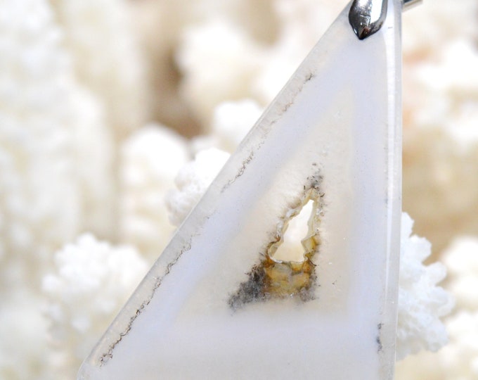 Agate Polyedrique 43 carats - pendentif cabochon pierre naturelle - Brésil // Ref K77