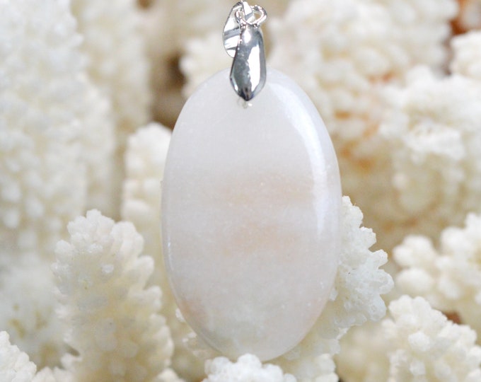 41 carat Beryl - Natural stone cabochon pendant - Brazil / EA1