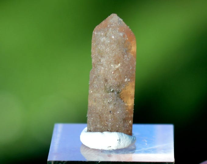 Topaz 1.2 grams - Topaz Mountain, Thomas Range, Juab County, Utah, USA