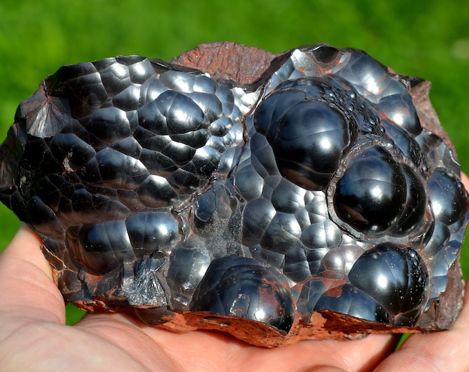 Hematite 1578 grams - Irhoud Mine, Youssoufia Province, Marrakesh-Safi Region, Morocco