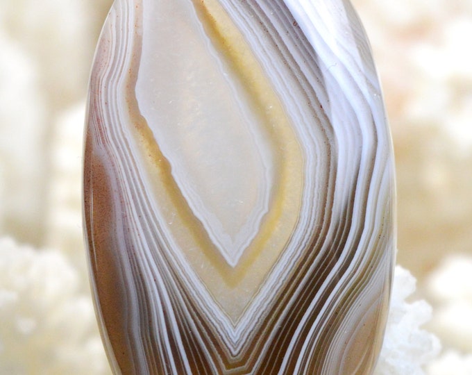 Agate 62 carats - pendentif cabochon pierre naturelle - Botswana // Ref AT4