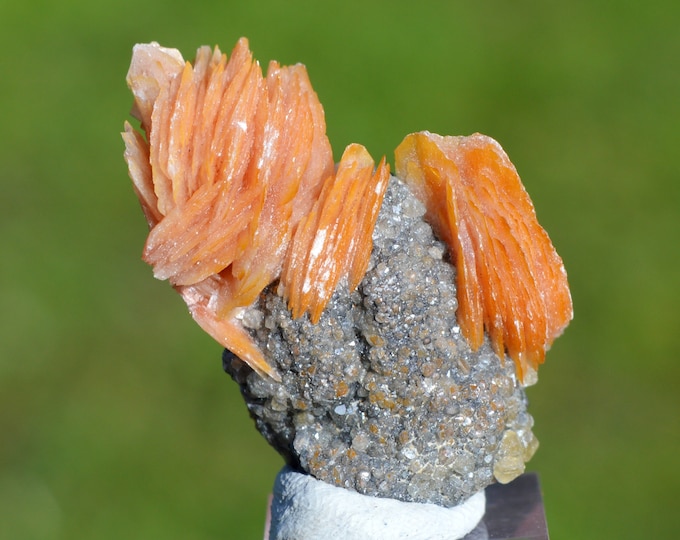 Cerussite & galena baryte 18 grams - Les Dalles Mine, Mibladen mining district, Midelt Province, Drâa-Tafilalet Region, Morocco