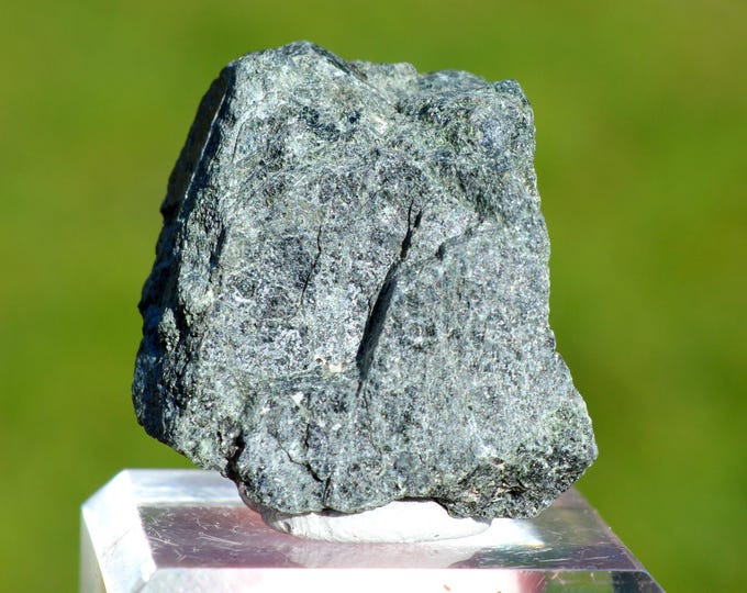 Augite 42 grams - Cabonga Reservoir, Dozois Reservoir, La Vallée-de-l'Or RCM, Abitibi-Témiscamingue, Quebec, Canada
