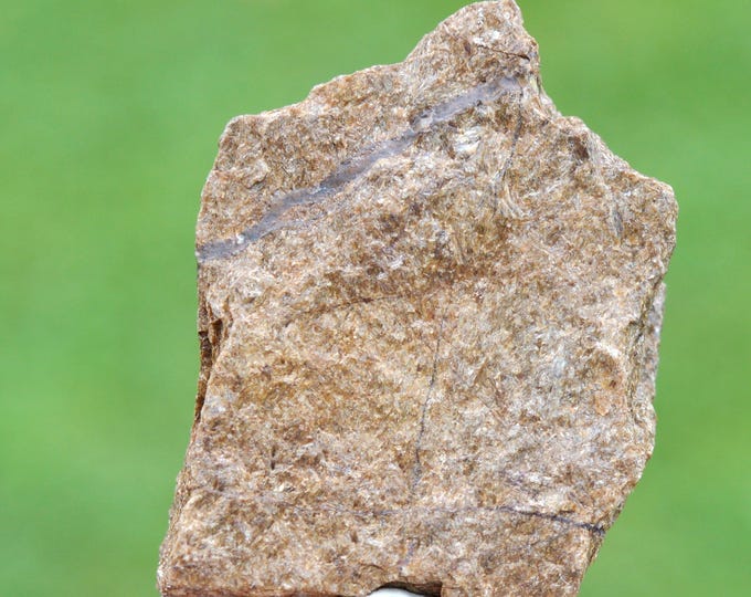 Enstatite var. Bronzite 52 grams - Mangabal I intrusion, Sanclerlândia, Goiás, Brazil