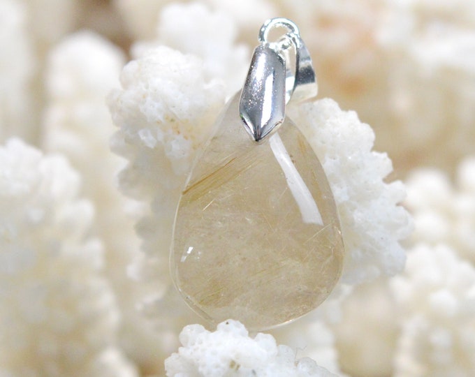 14 carat rutilated quartz - natural stone cabochon pendant - Brazil / FK42