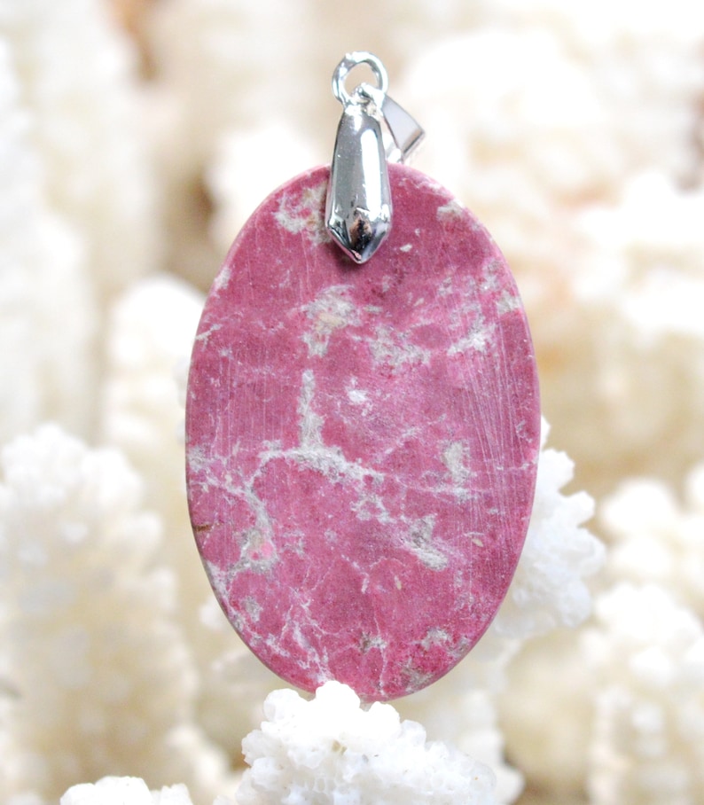 Norway BQ18 cabochon pendant natural stone Thulite 49 carats