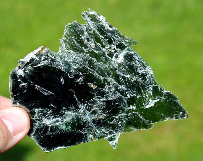 Clinochlore 8 grams - Ambohitandriana, Ankazobe District, Analamanga, Madagascar