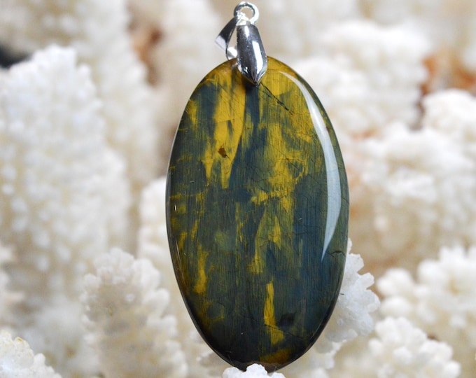 Pietersite var. Nellite - 54 carats - natural stone cabochon pendant - Namibia / FR89