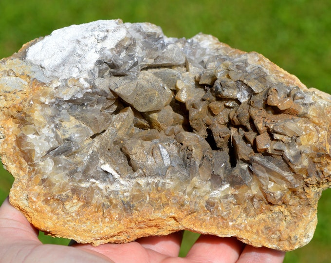 Calcite 1820 grams - Glageon, Avesnes-sur-Helpe, Nord, Hauts-de-France, France