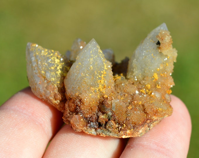 Quartz & Sphärosiderite 38 grams - Herja Mine, Chiuzbaia, Romania