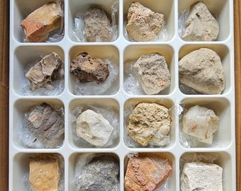 Lot 83 rocks and minerals - France