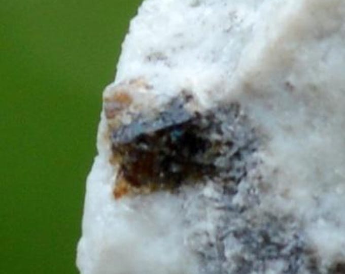 Fayalite-Forsterite 14 grams - Espalion, Rodez, Aveyron, Occitanie, France