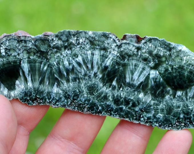 Seraphinite 65 grams - Korshunovskoye iron deposit, Zheleznogorsk, Irkutsk Oblast, Russia
