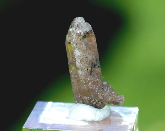 Topaz 1 grams - Topaz Mountain, Thomas Range, Juab County, Utah, USA