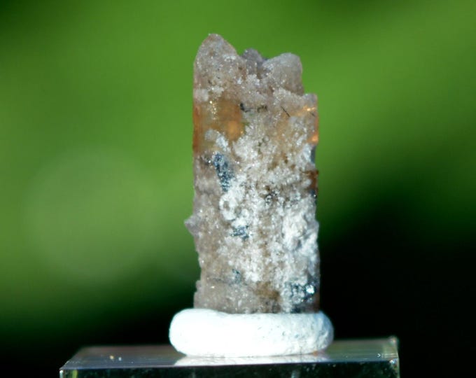 Topaz 1.1 grams - Topaz Mountain, Thomas Range, Juab County, Utah, USA