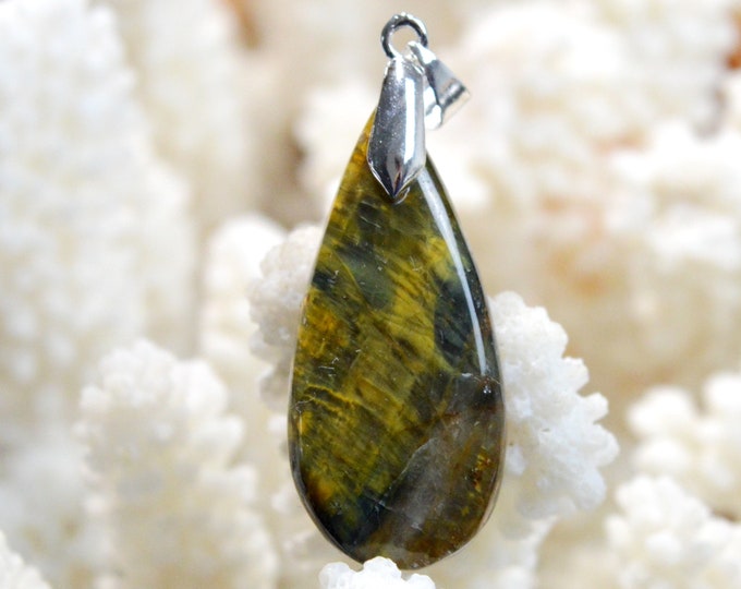 Pietersite var. Nellite - 34 carats - natural stone cabochon pendant - Namibia / FO94