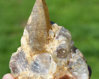 Calcite 237 grams - Solvay quarry, Couillet, Charleroi, Hainaut, Wallonia, Belgium