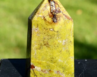 Obelisk - Green Opal 651 grams - Antananarivo Province, Madagascar