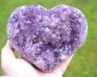 Heart - Amethyst & Calcite 1520 grams - Ametista do Sul, Rio Grande do Sul, Brazil