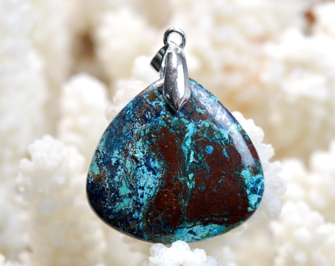 Shattuckite & Goethite 42 carats - natural stone cabochon pendant - Opuwo Rural, Kunene Region, Namibia / EW53