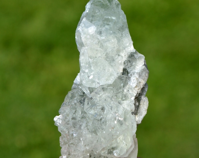 Fluorite 148 grams - Xianghuapu Mine, Xianghualing Sn-polymetallic ore field, Linwu Co., Chenzhou, Hunan, China