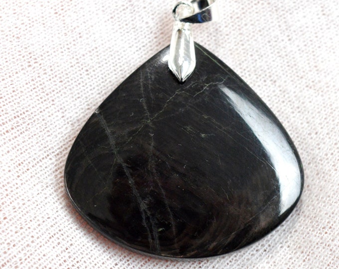 85 carat Hypersthene - natural stone cabochon pendant - Canada / ES12