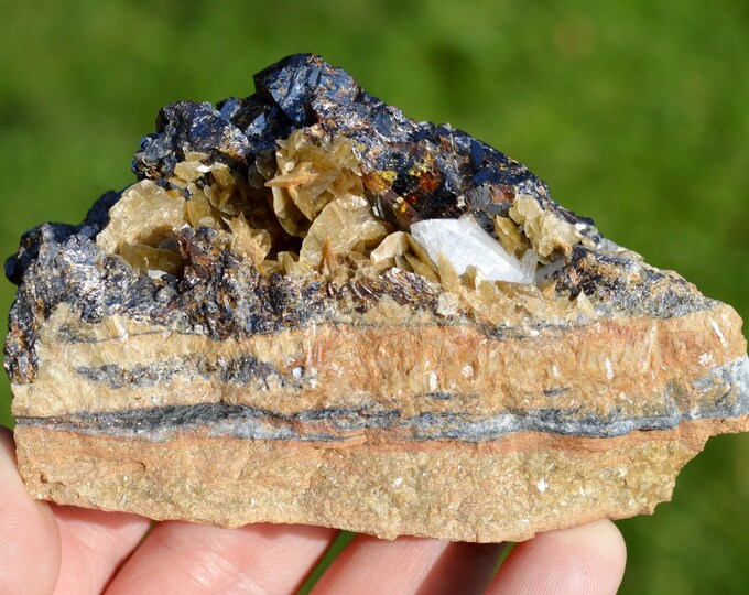 Sphalerite & Siderite 391 grams - La Mure, Isère, Auvergne-Rhône-Alpes, France