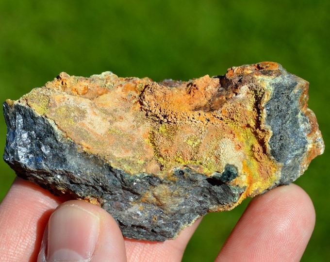 Pyromorphite & galena 158 grams - Pontgibaud, Riom, Puy-de-Dôme, Auvergne-Rhône-Alpes, France