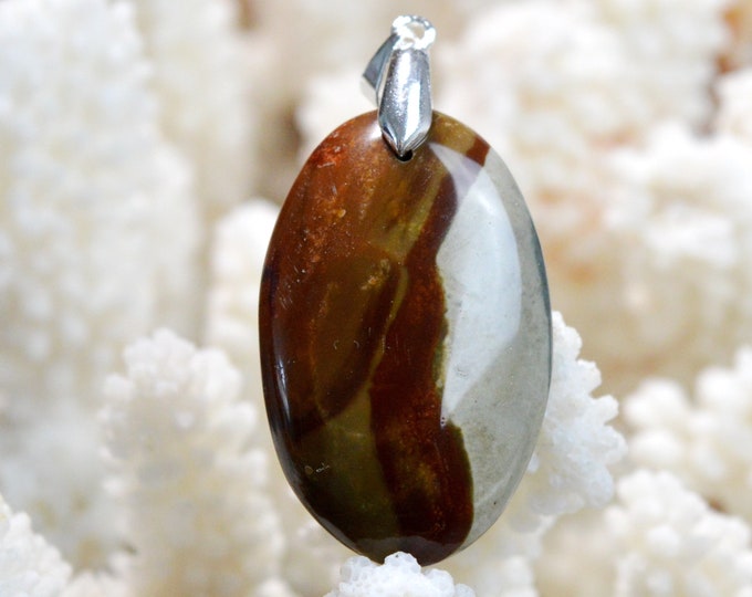 42 carat polychrome jasper - natural stone cabochon pendant - Madagascar / FL58