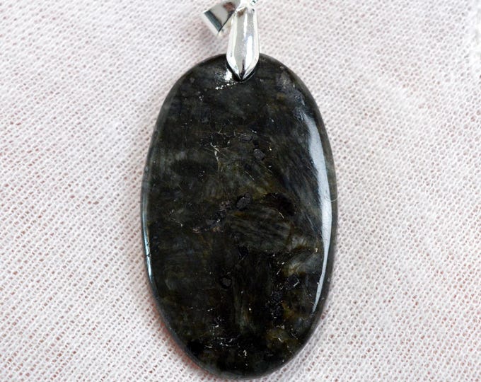 58-carat Larvikite - natural stone cabochon pendant - Norway / GC27