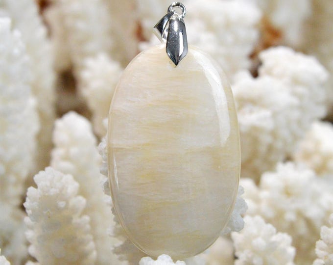 Aragonite 75 carats - natural stone cabochon pendant - Namibia / FW12
