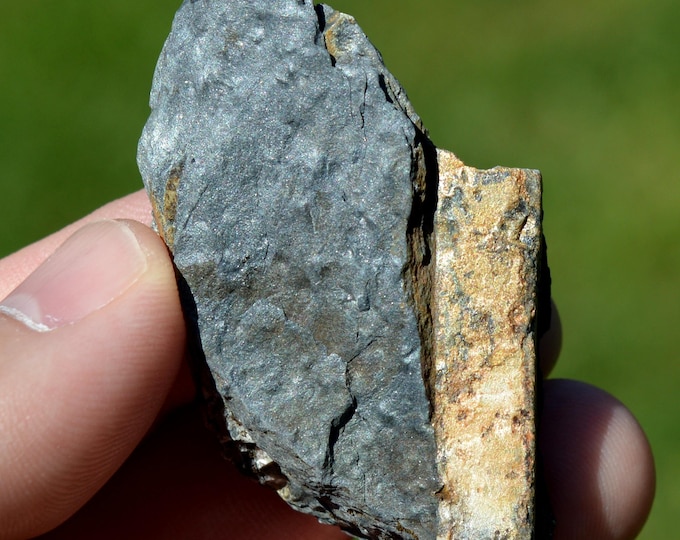 Andalusite 32 grams - Sainte-Brigitte, Pontivy, Morbihan, Brittany, France