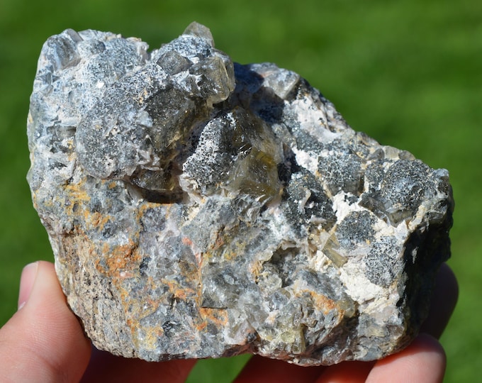 Fluorite 674 grams - Chaillac Mine, Chaillac, Indre, Centre-Val de Loire, France