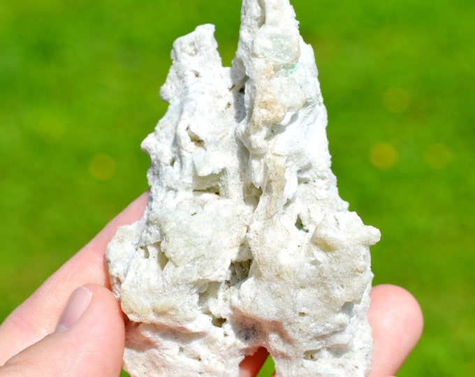 Quartz 98 grams - Kambove Territory, Haut-Katanga, DR Congo