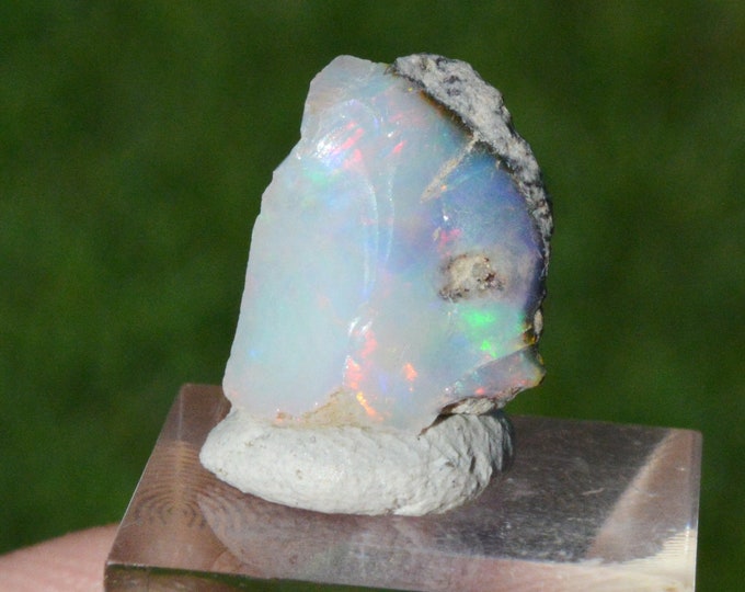 Raw opal - 2.9 carats - South Wollo Zone, Amhara Region, Ethiopia