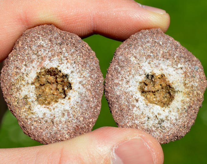 Sandstone & Quartz Geode 52 grams - Remiremont, Épinal, Vosges, Grand Est, France