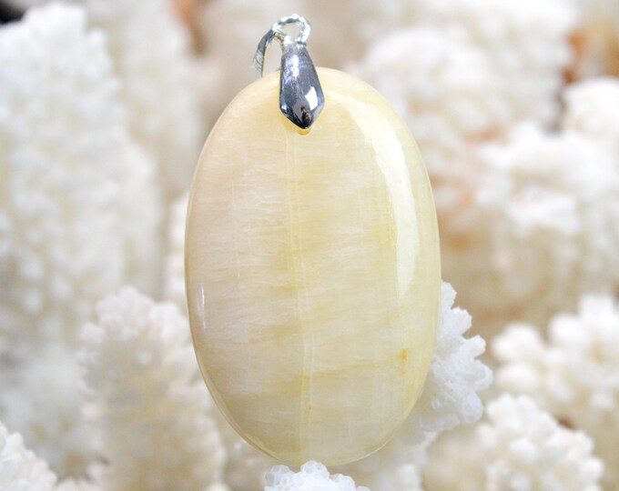 Aragonite 73 carats - natural stone cabochon pendant - Namibia // DH4