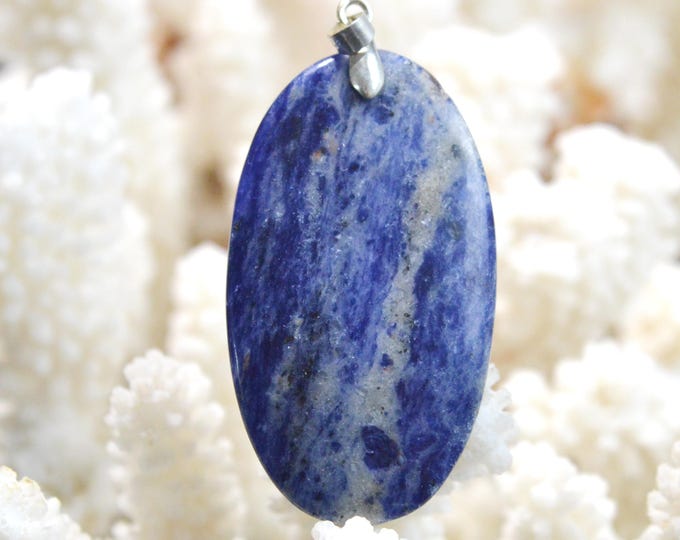 60-carat Sodalite - natural stone cabochon pendant - Namibia / FX16