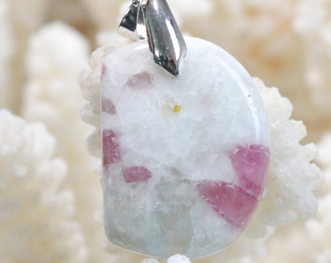 Quartz & pink tourmaline 31 carats - natural stone cabochon pendant - Taquaral, Brazil / FW89