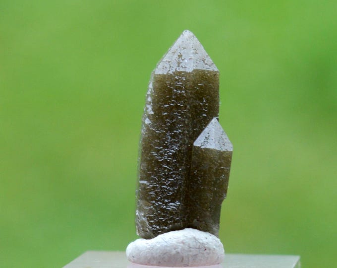 Quartz & Hedenbergite 1.7 grams - Huanggang Fe-Sn deposit, Hexigten Banner, Chifeng City, Inner Mongolia, China