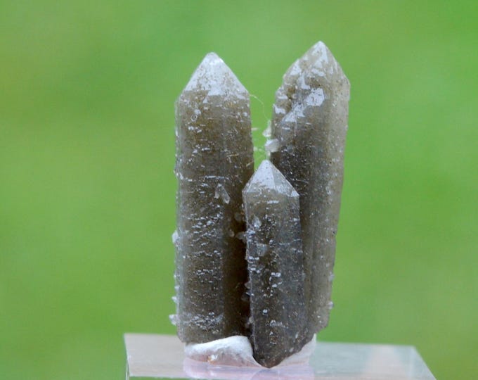 Quartz & Hedenbergite 2.1 grams - Huanggang Fe-Sn deposit, Hexigten Banner, Chifeng City, Inner Mongolia, China