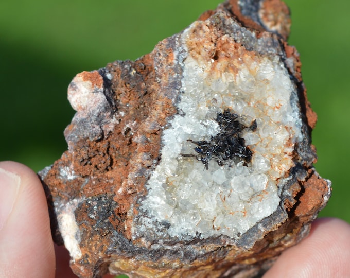 Goethite & Quartz 161 grams - Les Redoutières Mine, Chaillac Mines, Chaillac, Le Blanc, Indre, Centre-Val de Loire, France