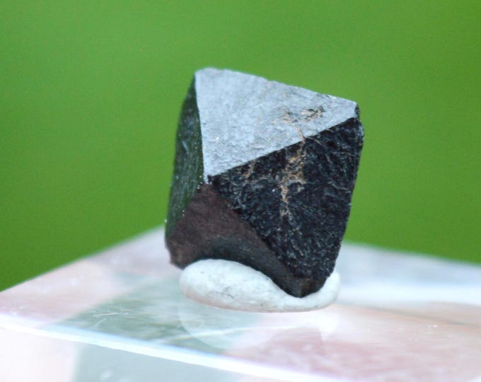 Cassiterite 1.9 grams - Mwaka, Kibingo pegmatite, Nyarusange, Muhanga District, Southern Province, Rwanda