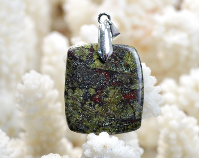 23 carat Dragon Blood Jasper - natural stone cabochon pendant - Australia / FA69
