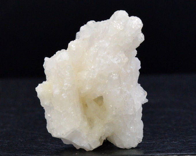 Mangano-calcite 22 grams - Madan ore field, Smolyan Province, Bulgaria