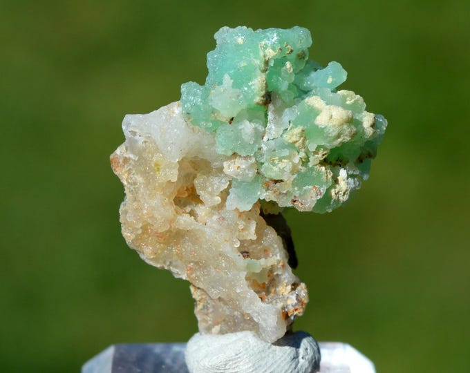 Chrysoprase 8 grams - Marlborough, Rockhampton Region, Queensland, Australia